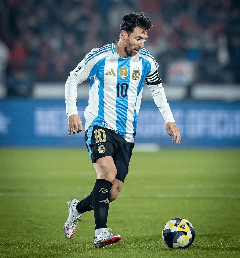 威尔希尔：英格兰队现在有了顶级教练，图赫尔能率队夺世界杯（威尔希尔：英格兰队已迎顶级主帅，图赫尔有望带队夺得世界杯）