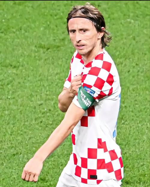 墨媒：拉莫斯将自由身离开蒙特雷，共代表球队出场34次进8球（墨媒称拉莫斯将以自由身离开蒙特雷 为队出场34场攻入8球）