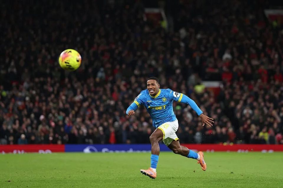 日职乙战报：范登伯格读秒绝平，磐田喜悦2-2山形山神（日职乙赛报：范登伯格补时压哨扳平，磐田喜悦2-2战平山形山神）