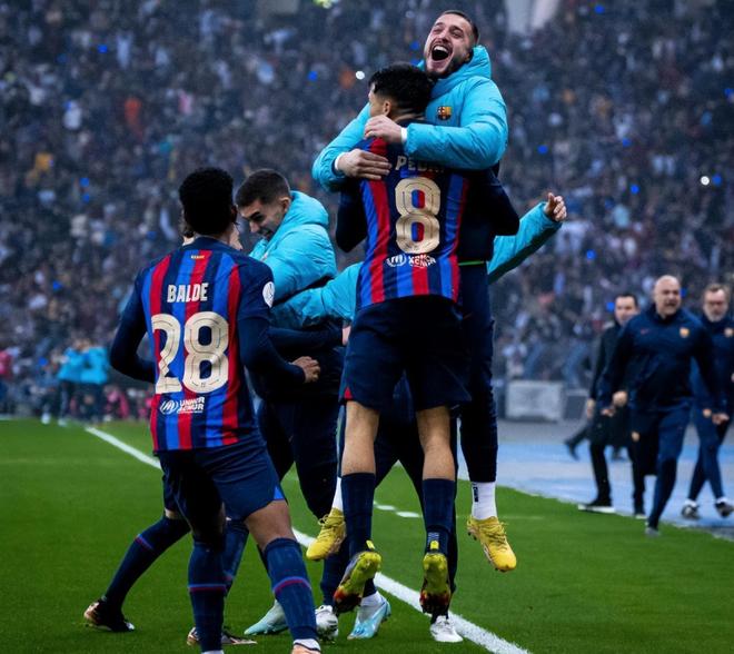 每体：阿劳霍大概率将在周中欧冠继续首发，加西亚代替孔德（每体：阿劳霍有望在周中欧冠继续首发，加西亚将出任孔德的位置）