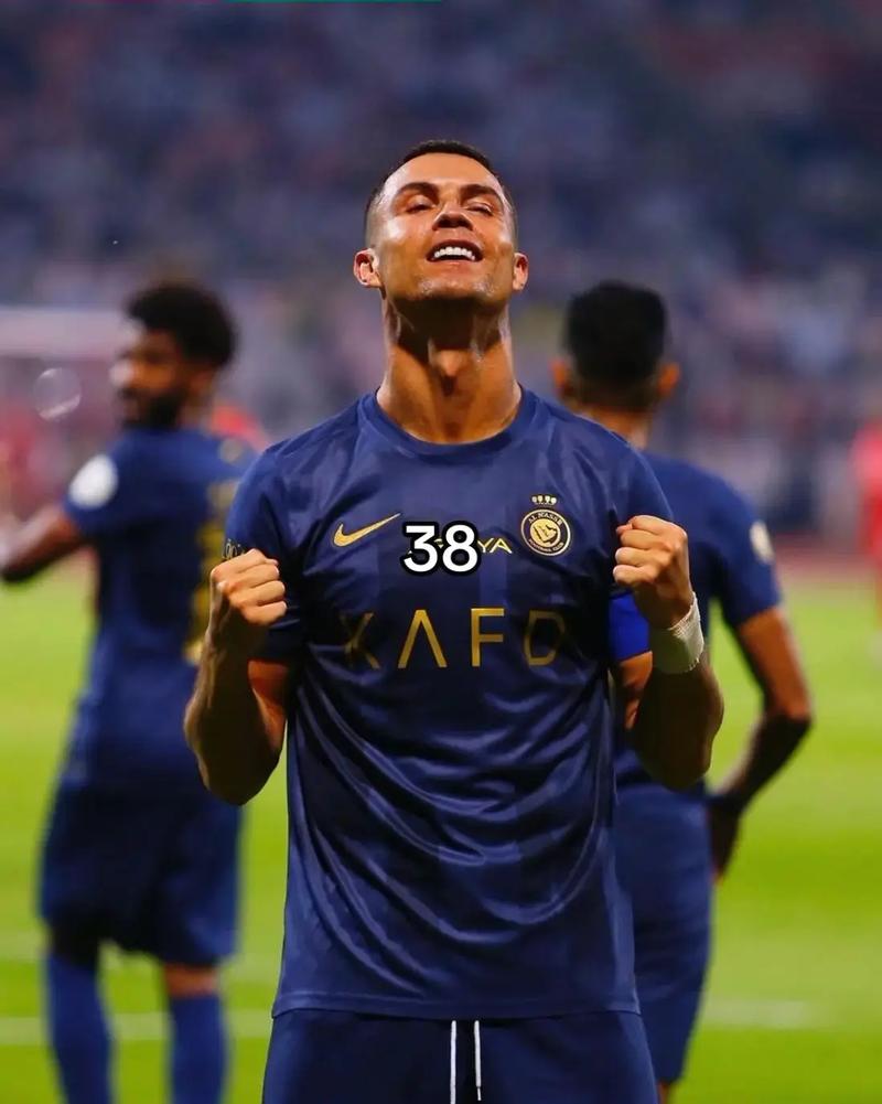 Shams：小瓦格纳左脚踝严重扭伤，左腿没有结构性损伤（Shams：小瓦格纳左踝重度扭伤，左腿无结构性伤害）