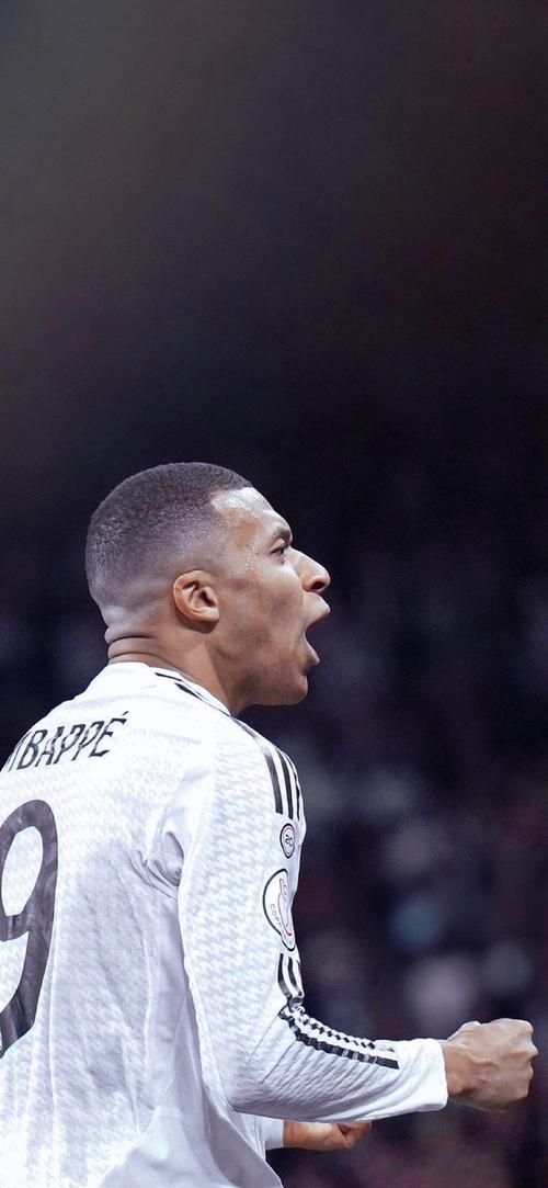 TA：西班牙与巴萨都想治疗亚马尔，并都想将受伤责任推给对方（TA：西班牙队与巴萨抢治亚马尔，受伤责任互相推诿）